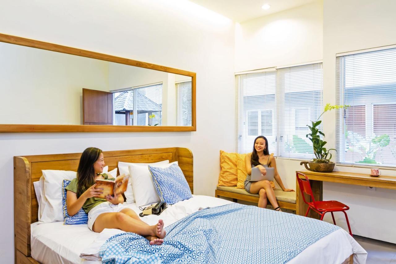 Seruni Guest House Denpasa Buitenkant foto