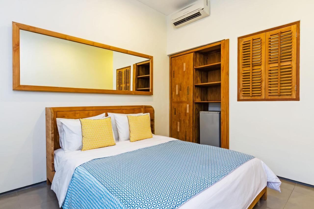 Seruni Guest House Denpasa Buitenkant foto